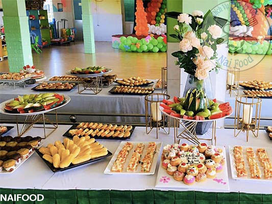 Thực đơn các món buffet cho trẻ em tổ chức mừng sinh nhật