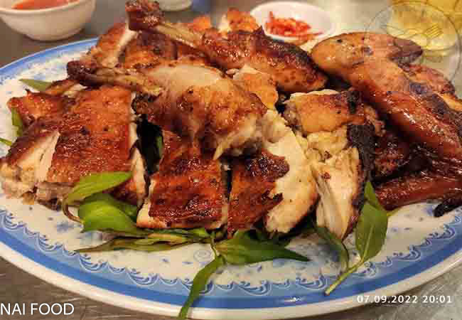 Gà nướng lu Việt Hương - món ăn ngon bình thạnh