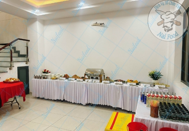 Đặt tiệc buffet trọn gói