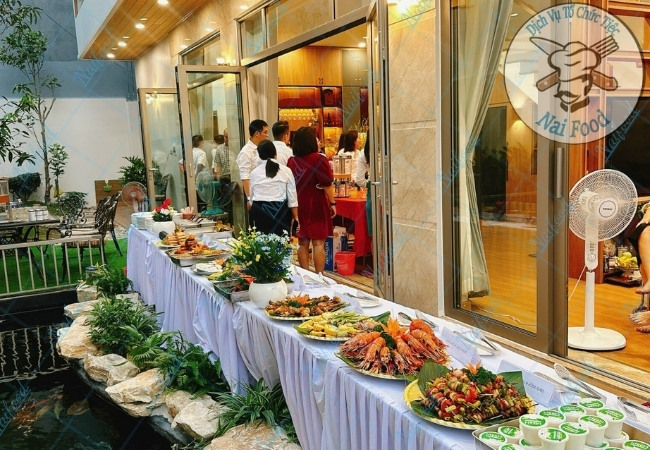 đặt tiệc bbq tại nhà